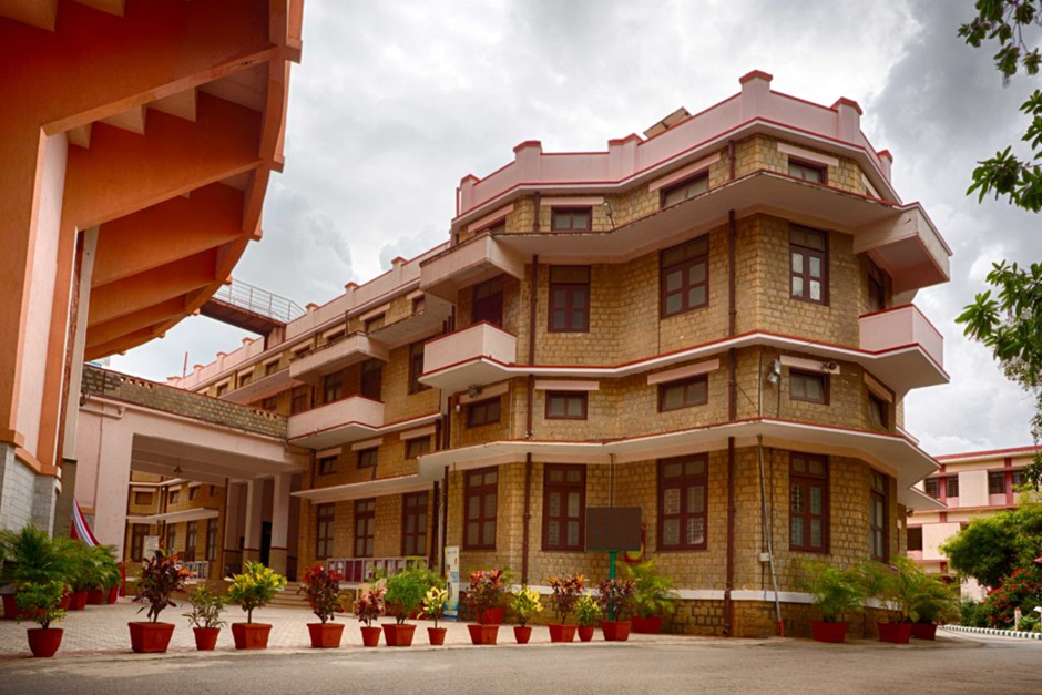 Direct Admission In Mount Carmel College Bangalore under Management Quota 2026